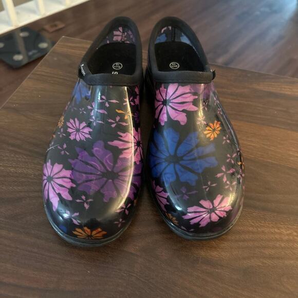Sloggers Floral Rain Garden Clogs Shoes - Picture 3 of 5